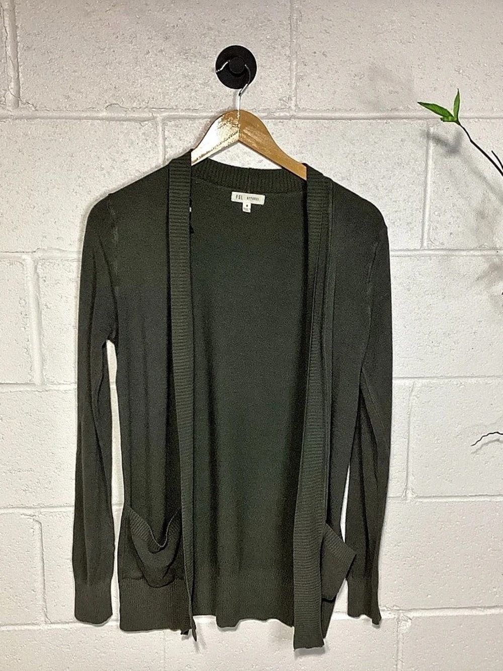 FSL Apparel Open Front Cardigan in Green Size Medium